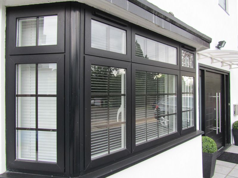 پنجره upvc مشکی